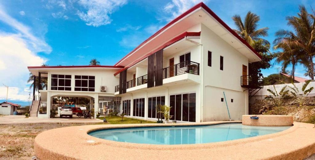 Elnora Delmar Travellers Inn Siquijor Exterior photo